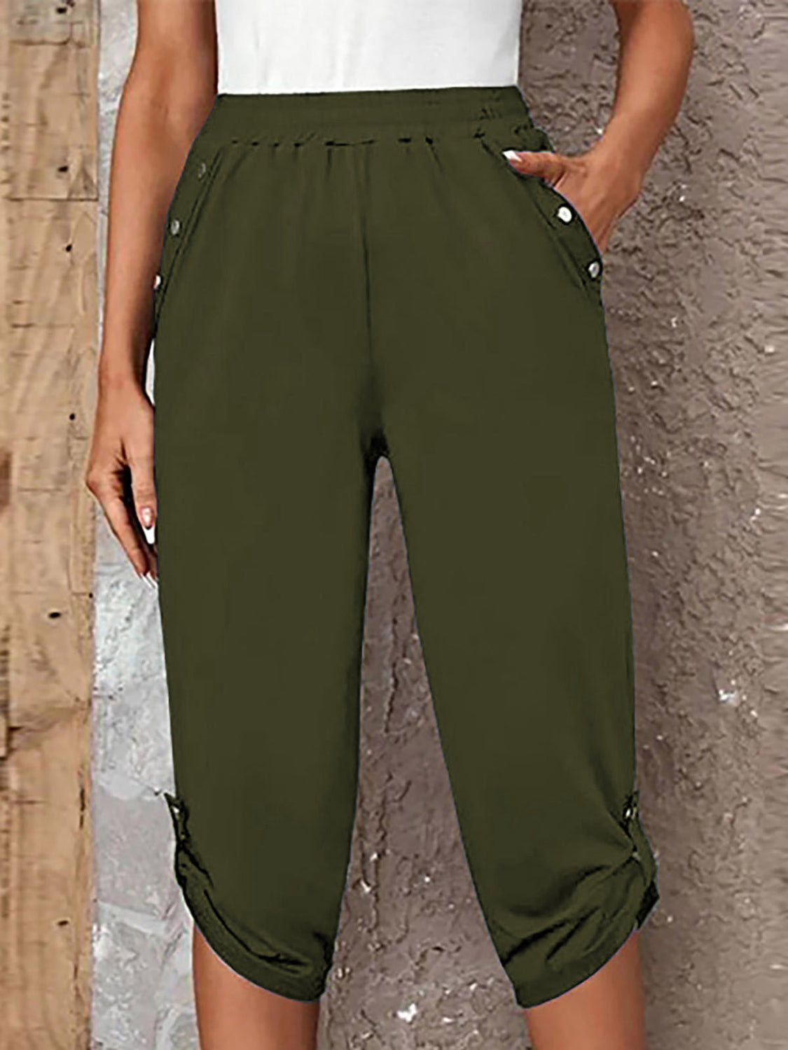 Roll-Tab Capris Pants - Green / S - Bottoms - Pants - 7 - 2024