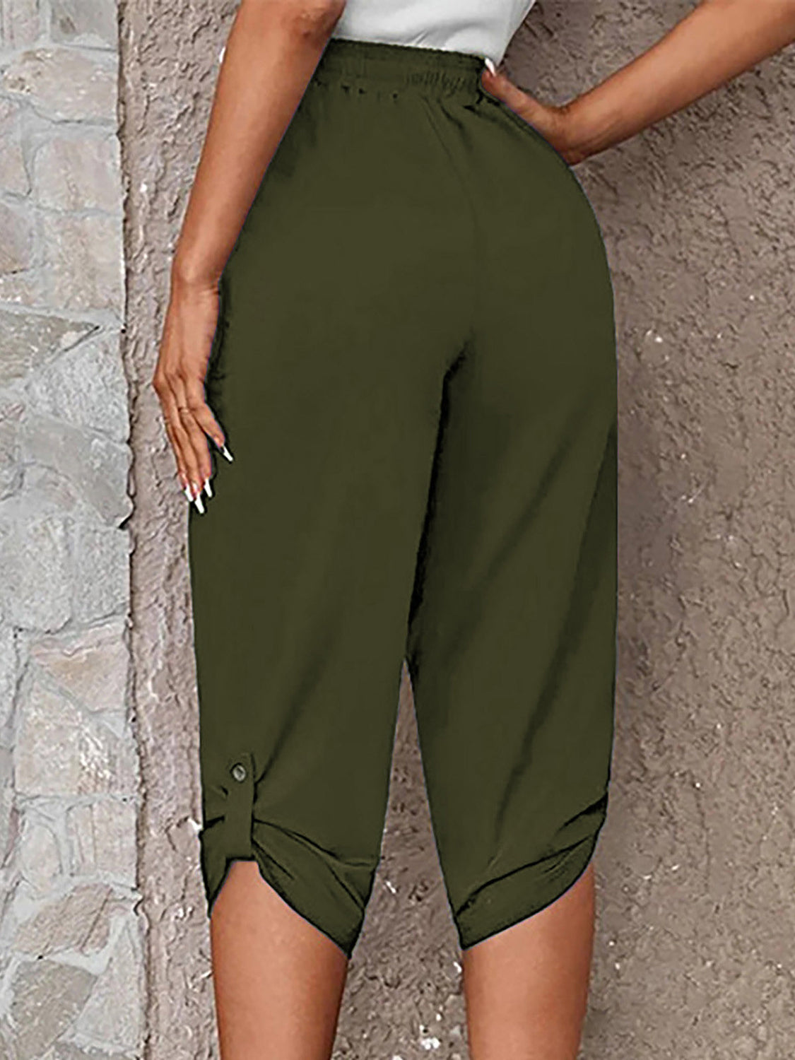 Roll-Tab Capris Pants - Bottoms - Pants - 9 - 2024