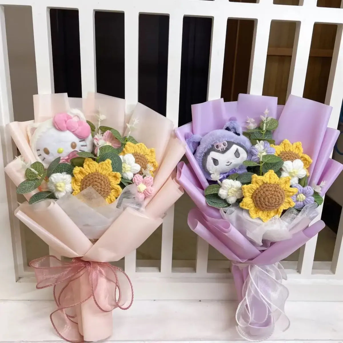 Sanrio Plush Flower Bouquet – Hello Kitty & Kuromi Gift Set - Christmas - Plushie - 1