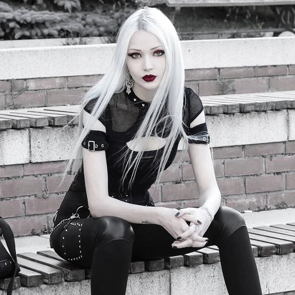 Sexy Hollow Open Chest Rivet T - T-Shirts - 1