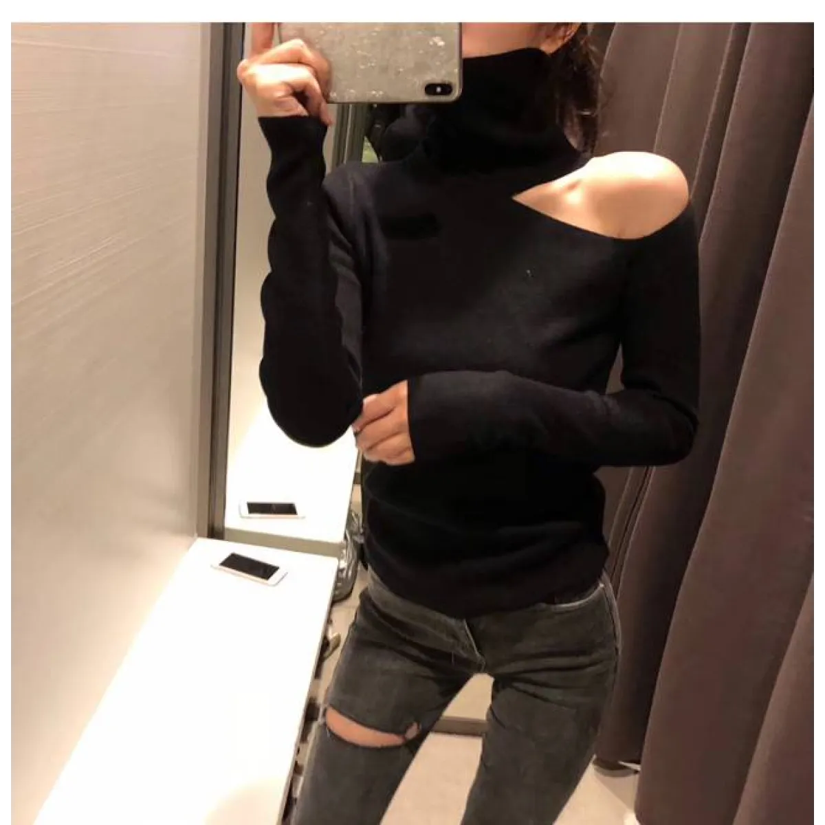 Off Shoulder Knitted Sweater - Sweaters - 8