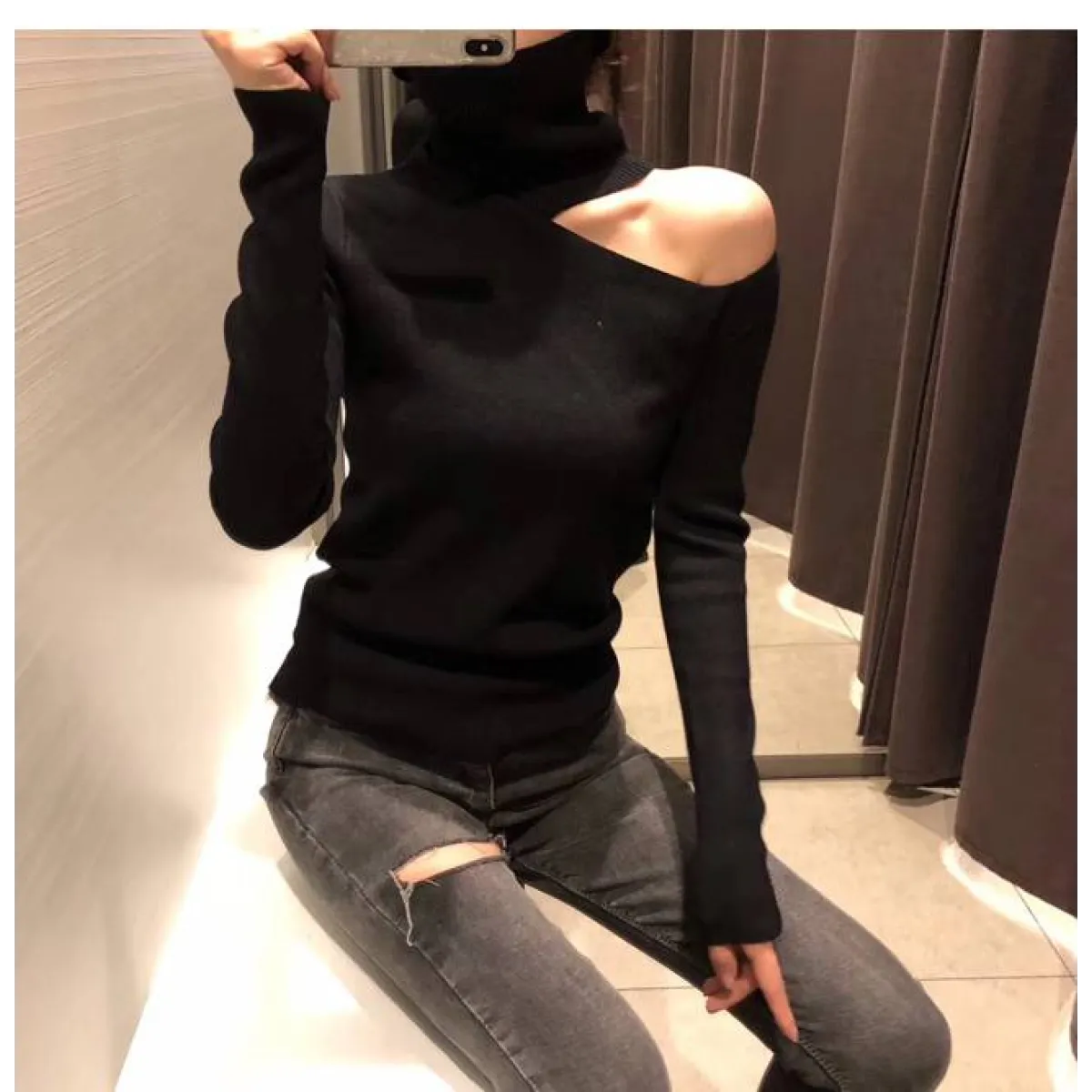 Off Shoulder Knitted Sweater - Sweaters - 9