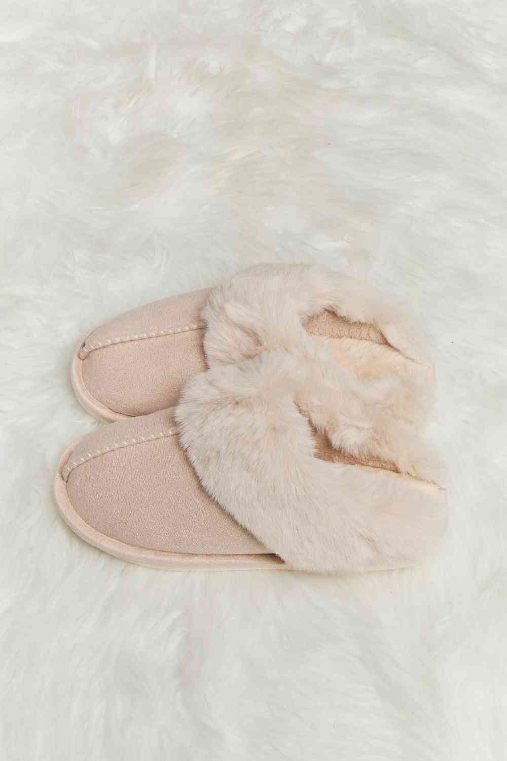 Fluffy Indoor Slippers - Slippers - Shoes - 24 - 2024