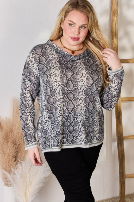 Snakeskin V-Neck Long Sleeve Top - Tops & Tees - Clothing Tops - 2 - 2024