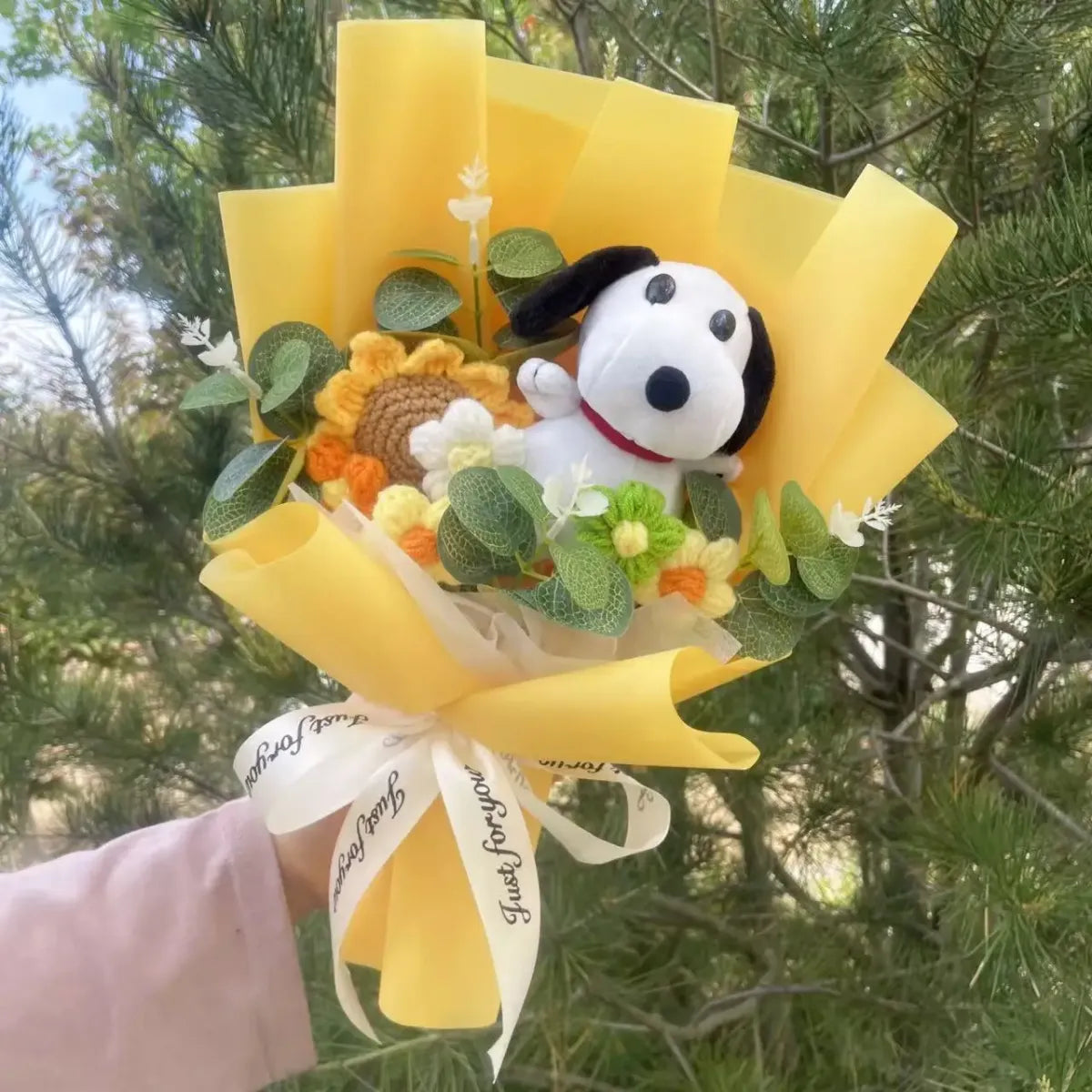 Kawaii Snoopy Plush Bouquet – Crochet Flowers Valentine or Graduation Gift - Plushies - Plushie - 6