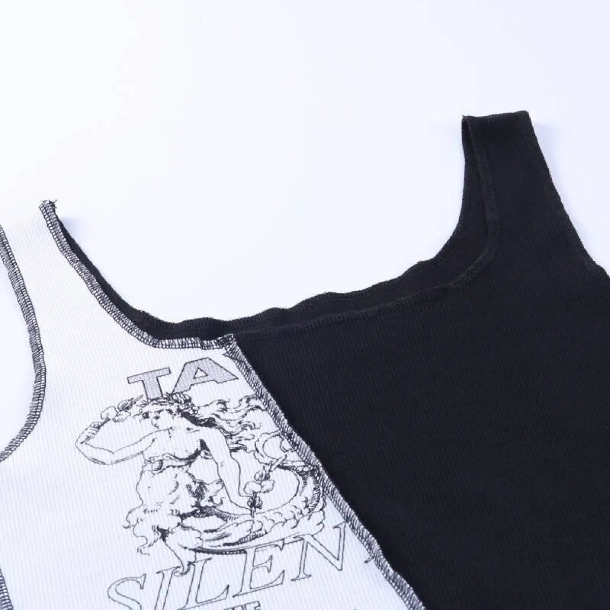 Streetwear Punk Style Crop Top - Women’s Clothing & Accessories - 22