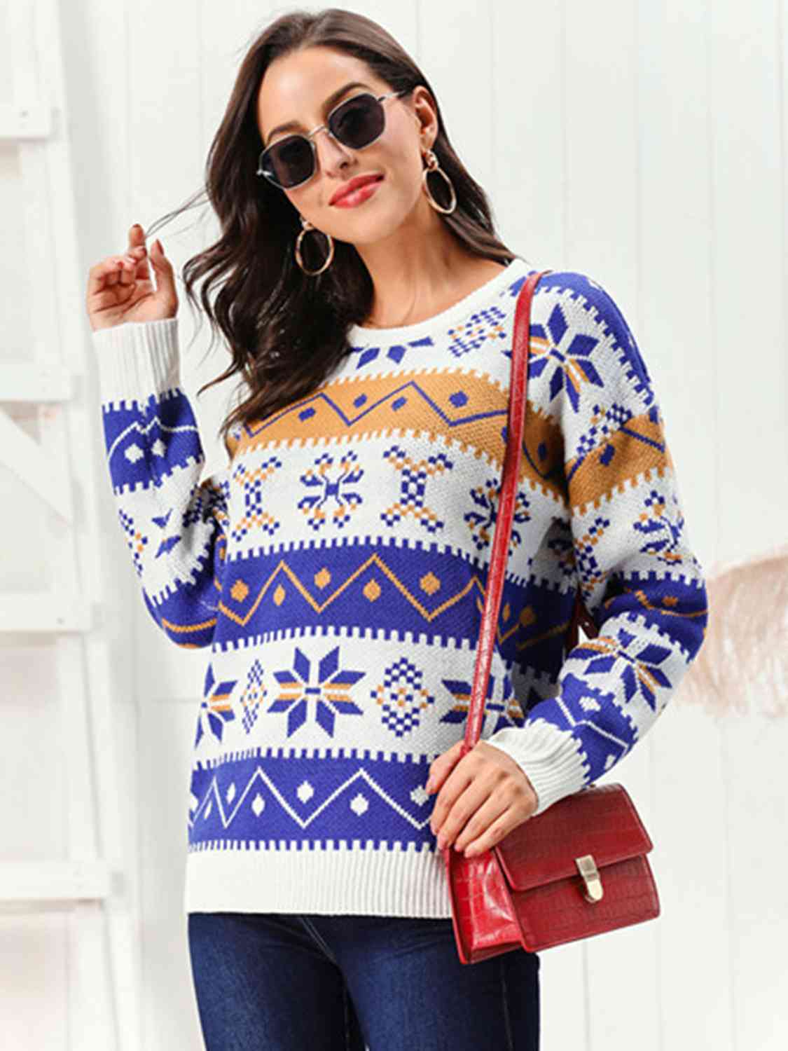 Snowflake Pattern Round Neck Sweater - White / S - Sweaters - Shirts & Tops - 1 - 2024