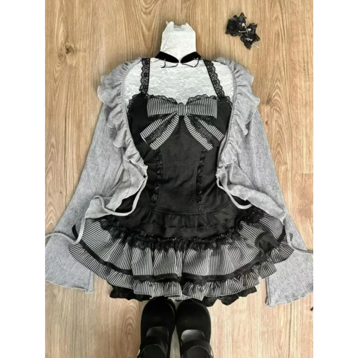 Sweet Lolita 3-Piece Set – Lace-Up Cardigan Strapless Top Skirt - Bottoms - Clothing Sets - 3