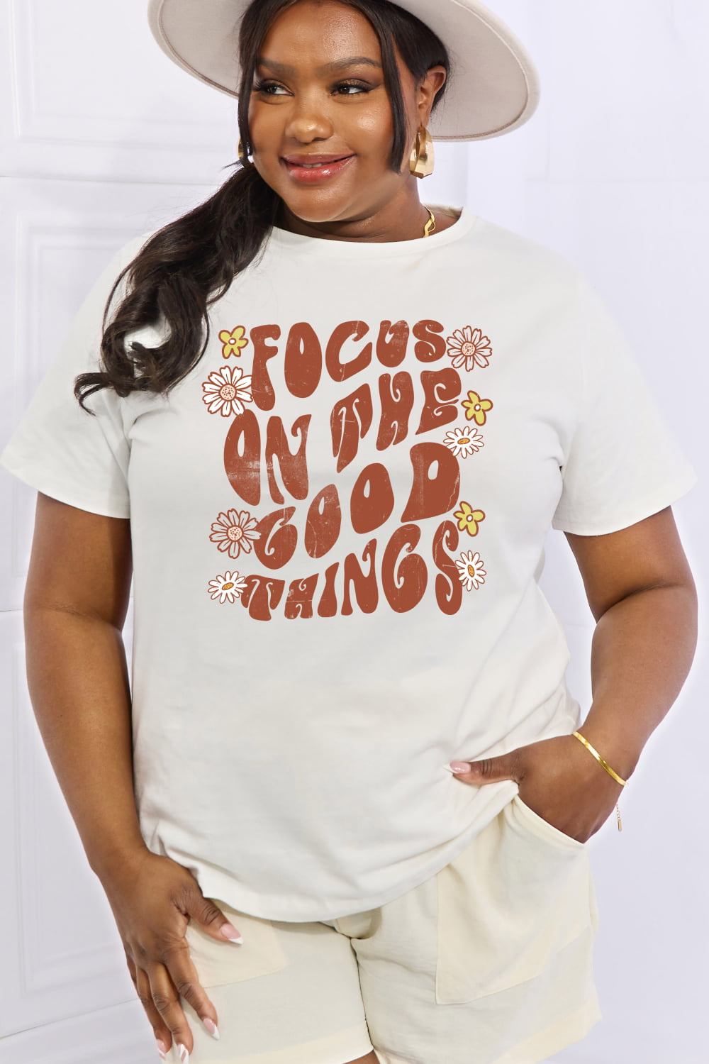 FOCUS ON THE GOOD THINGS Graphic Cotton Tee - T-Shirts - Shirts & Tops - 5 - 2024