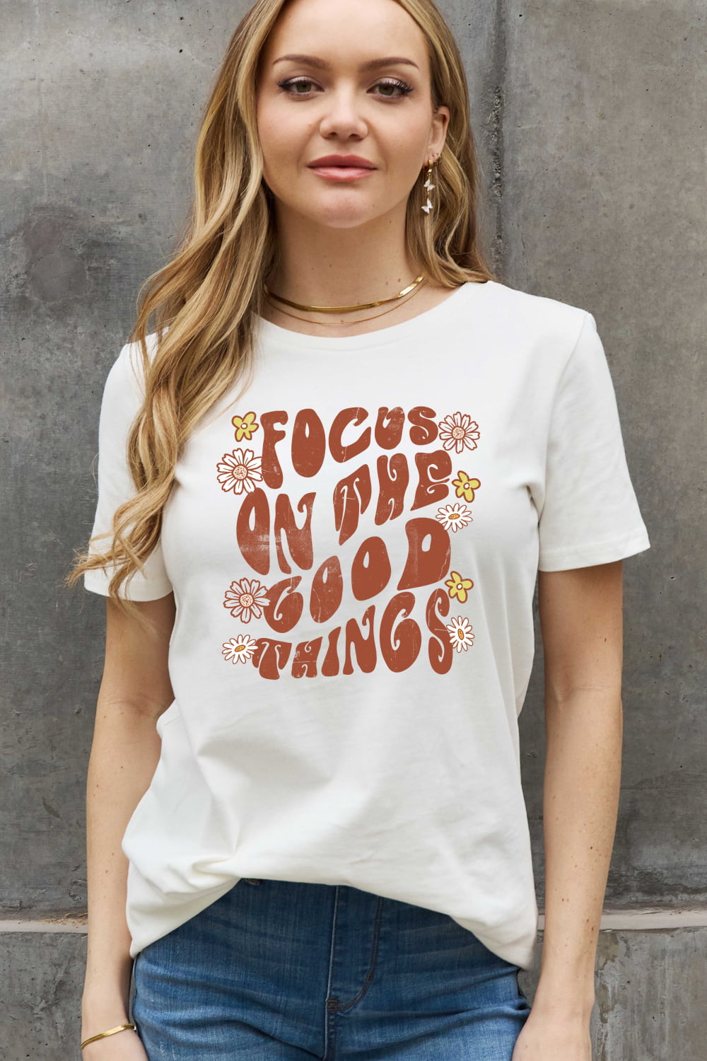 FOCUS ON THE GOOD THINGS Graphic Cotton Tee - White / S - T-Shirts - Shirts & Tops - 1 - 2024