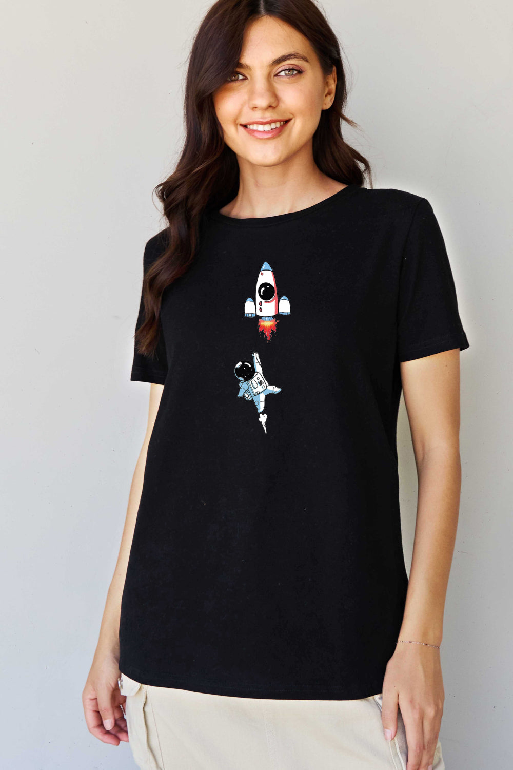 Full Size Astronaut Graphic Cotton T-Shirt - Black / S - T-Shirts - Shirts & Tops - 5 - 2024