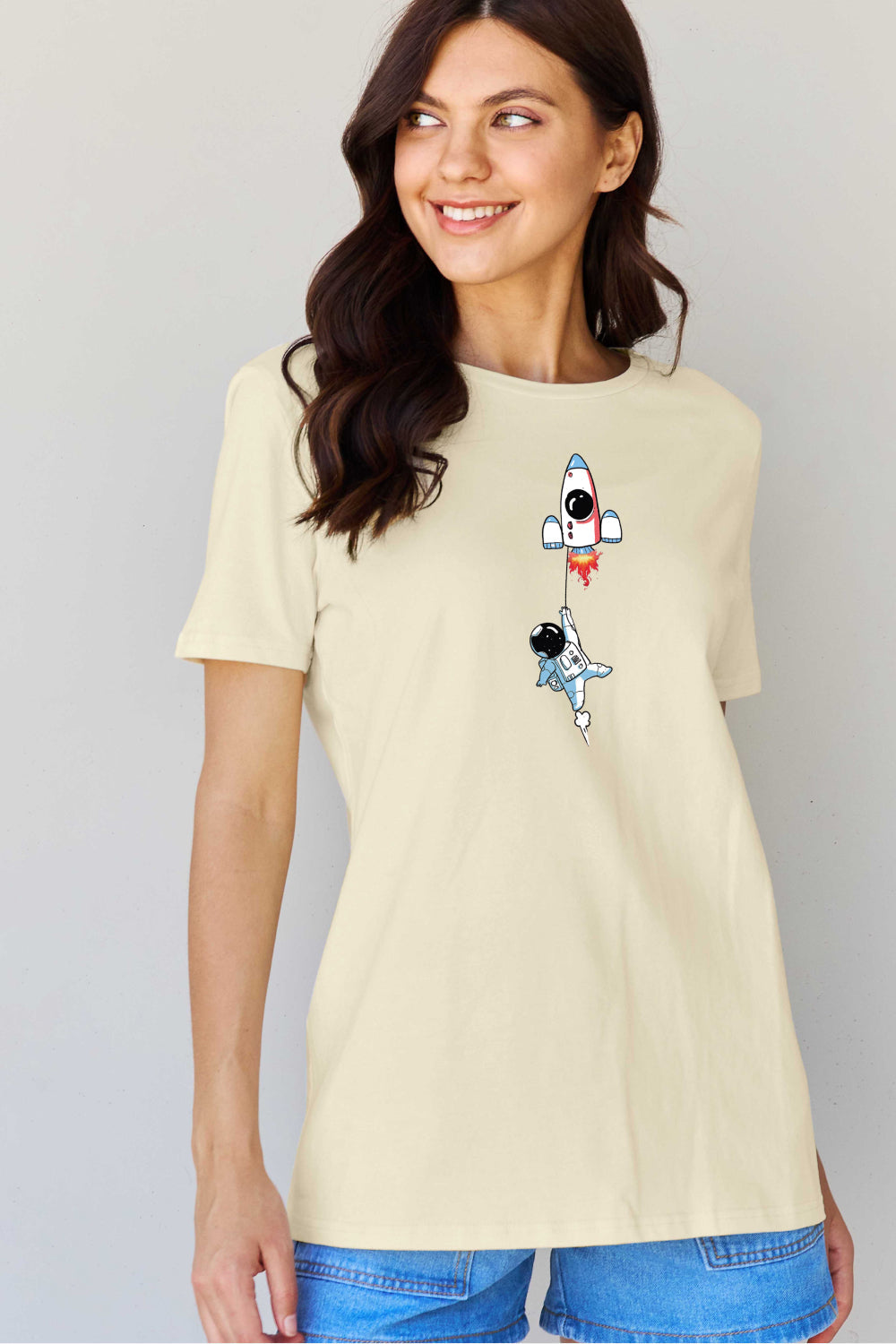 Full Size Astronaut Graphic Cotton T-Shirt - T-Shirts - Shirts & Tops - 11 - 2024