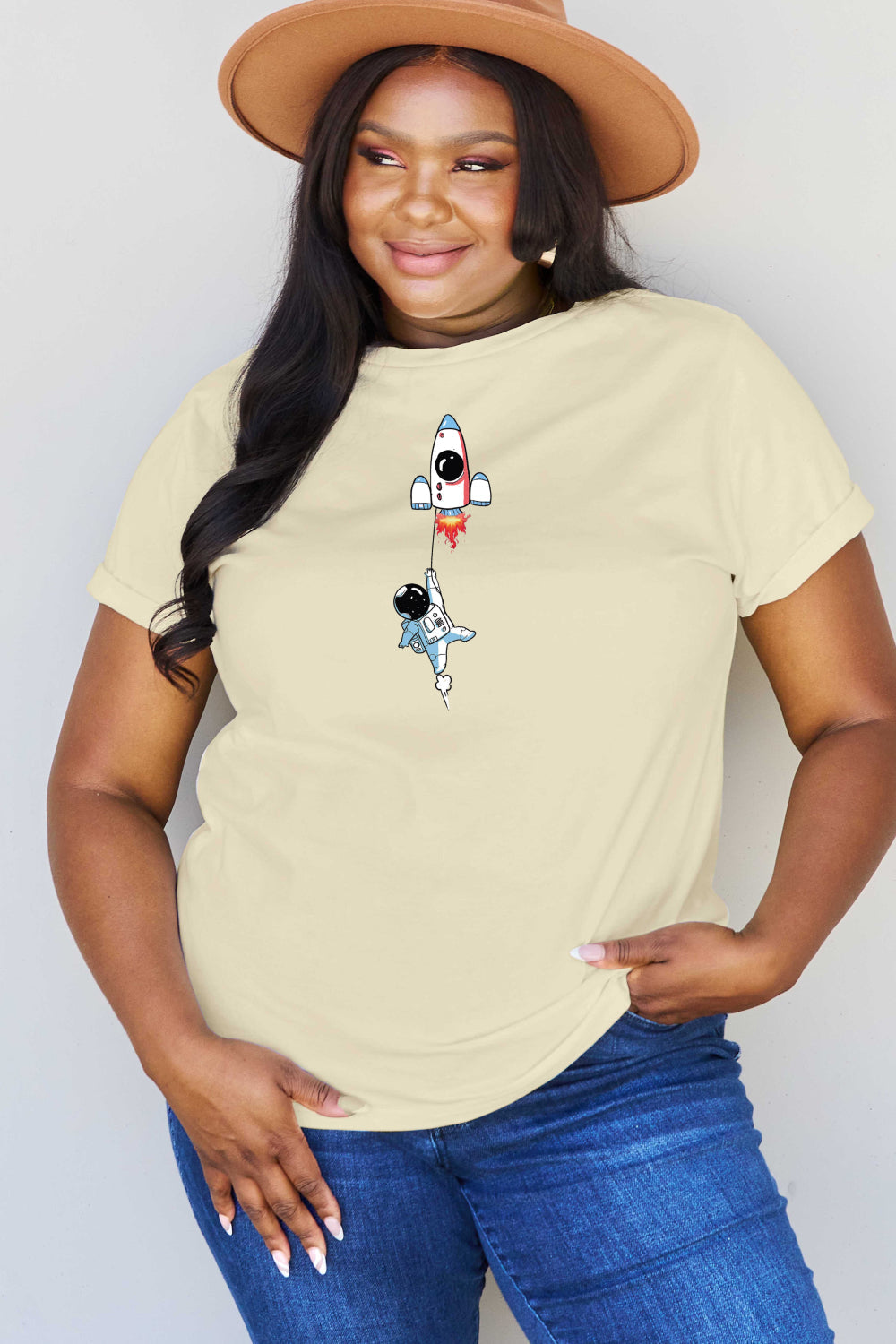 Full Size Astronaut Graphic Cotton T-Shirt - T-Shirts - Shirts & Tops - 12 - 2024