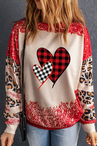Heart Leopard Round Neck Sweatshirt - T-Shirts - Shirts & Tops - 3 - 2024