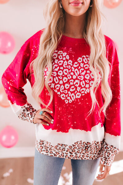 Heart Leopard Round Neck Sweatshirt - Strawberry / S - T-Shirts - Shirts & Tops - 3 - 2024