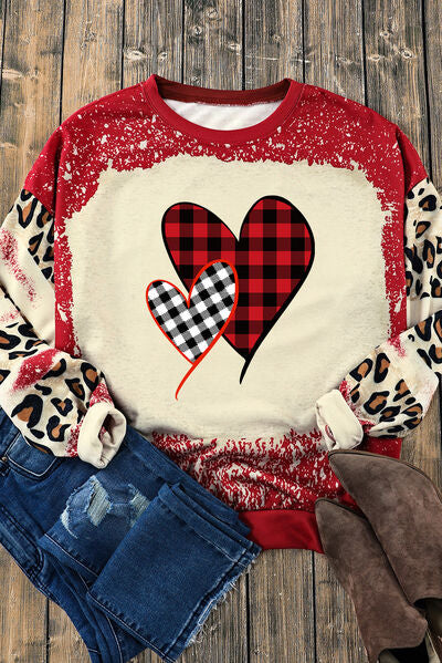 Heart Leopard Round Neck Sweatshirt - T-Shirts - Shirts & Tops - 6 - 2024