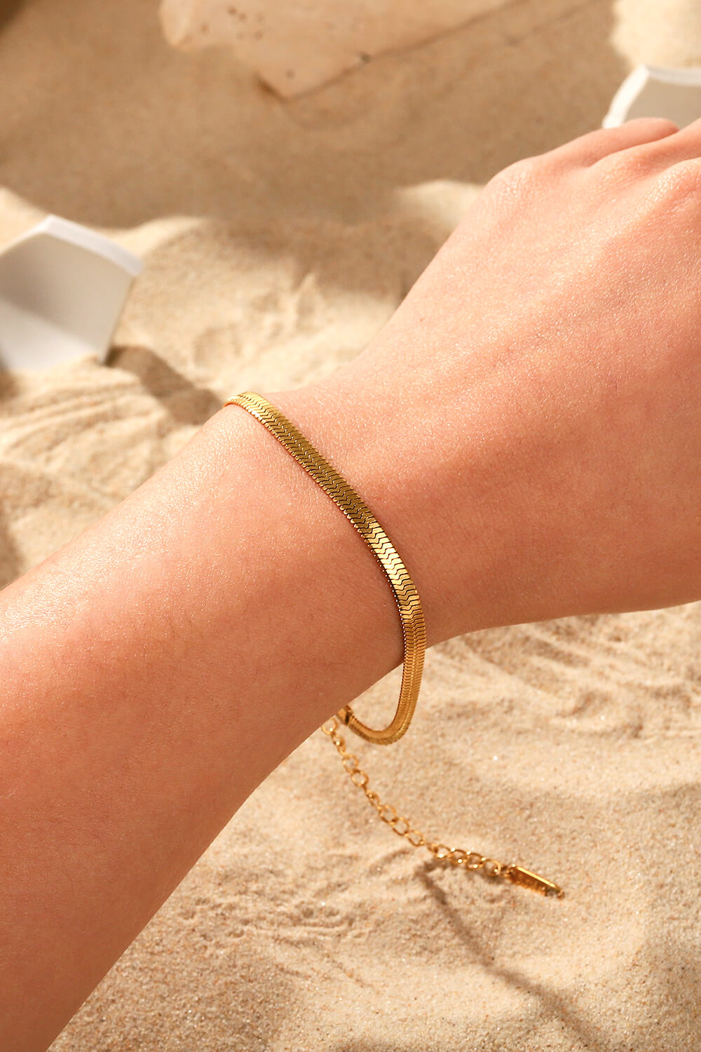 Herringbone Chain Stainless Steel Bracelet - Gold / One Size - T-Shirts - Bracelets - 2 - 2024