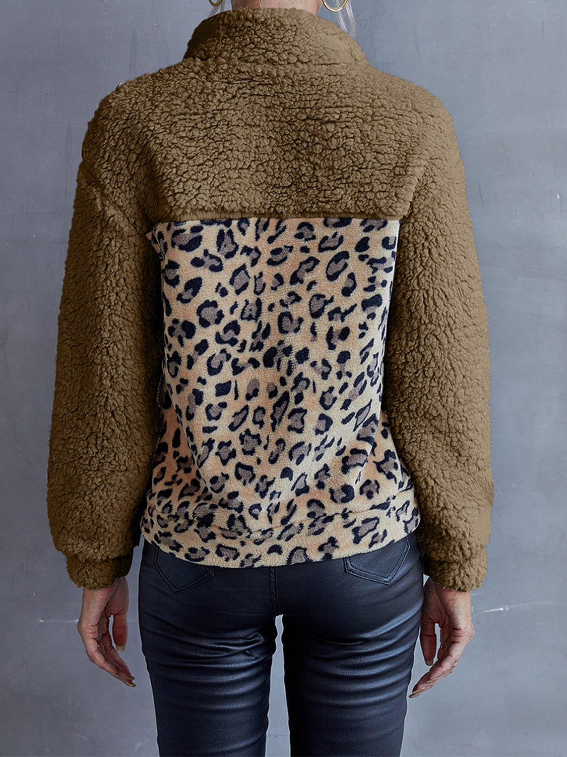 Leopard Quarter-Snap Teddy Sweatshirt - T-Shirts - Shirts & Tops - 2 - 2024