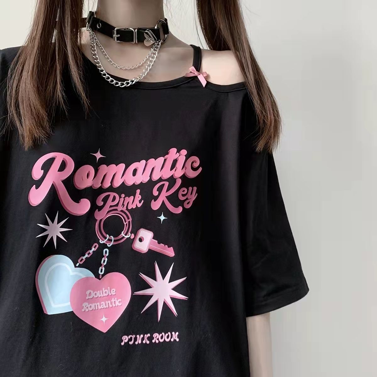 Romantic Pink Key T-shirt - Black / L - T-Shirts - Shirts & Tops - 8 - 2024