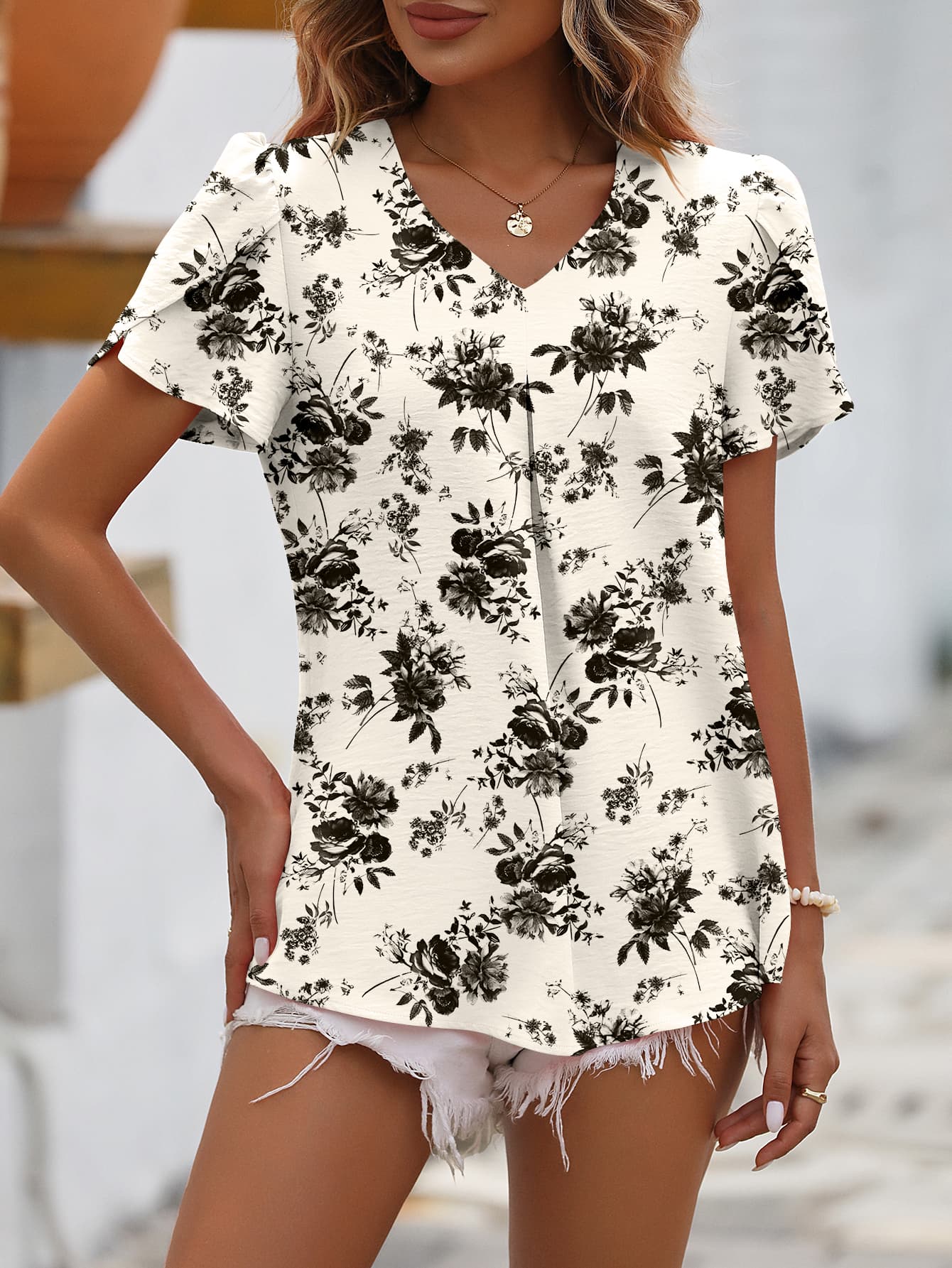 Ruche V-Neck Petal Sleeve Top - Floral / S - T-Shirts - Shirts & Tops - 16 - 2024