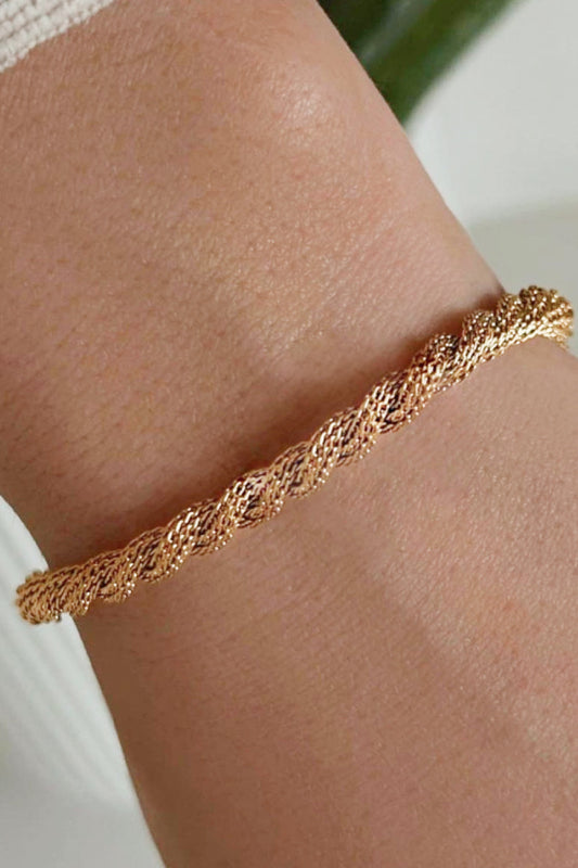 Twisted Stainless Steel Bracelet - Gold / One Size - T-Shirts - Bracelets - 2 - 2024
