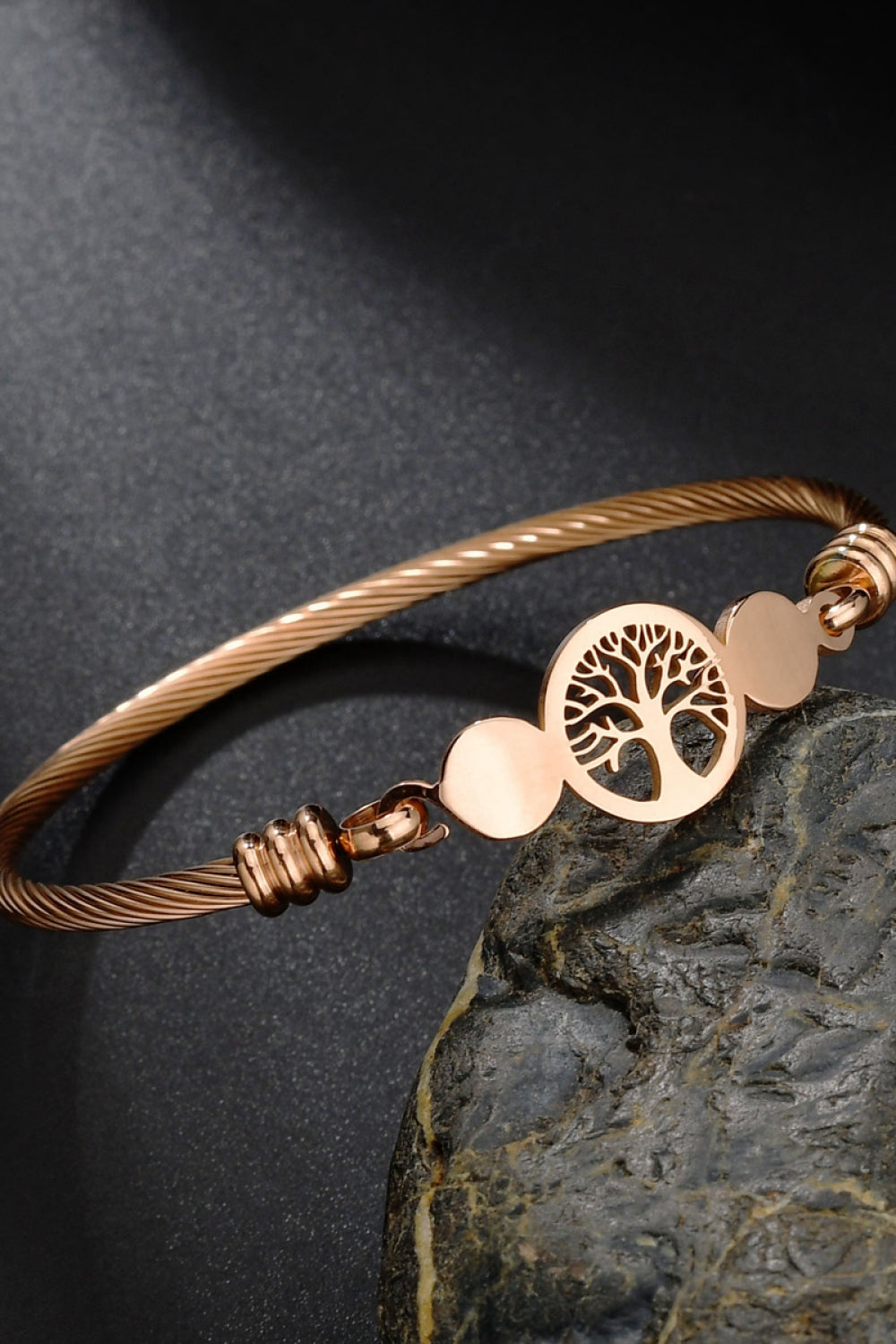 Twisted Stainless Steel Cable Bracelet - Rose Gold / One Size - T-Shirts - Bracelets - 8 - 2024