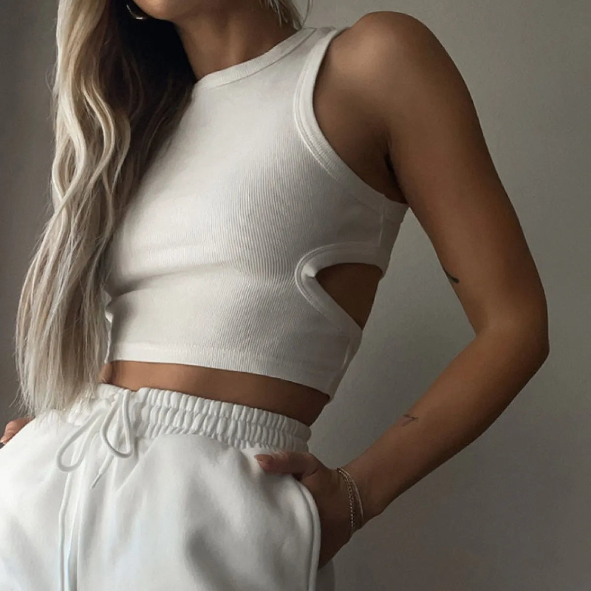 Casual Tank Crop Tops - T-Shirts - 1