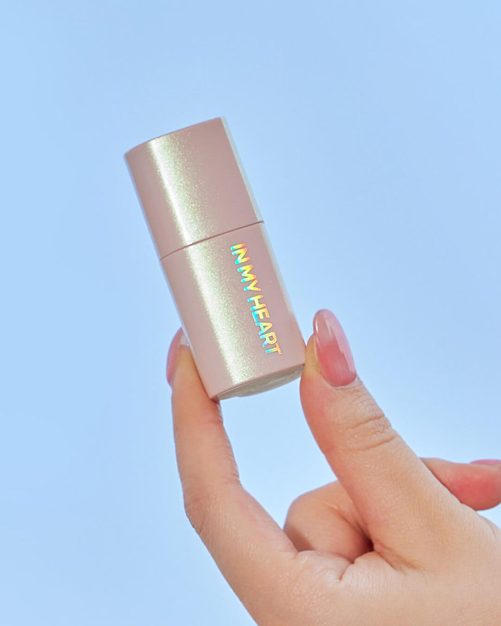 Heart Stick Highlighter – Moonlight Beam