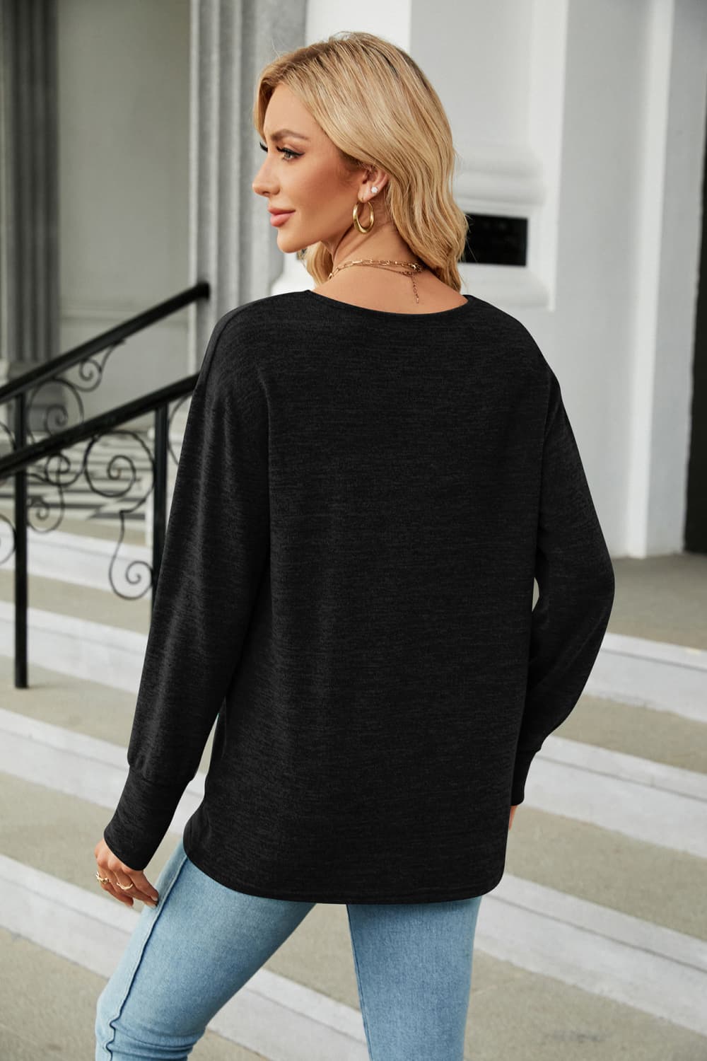 V-Neck Long Sleeve T-Shirt - T-Shirts - Shirts & Tops - 18 - 2024