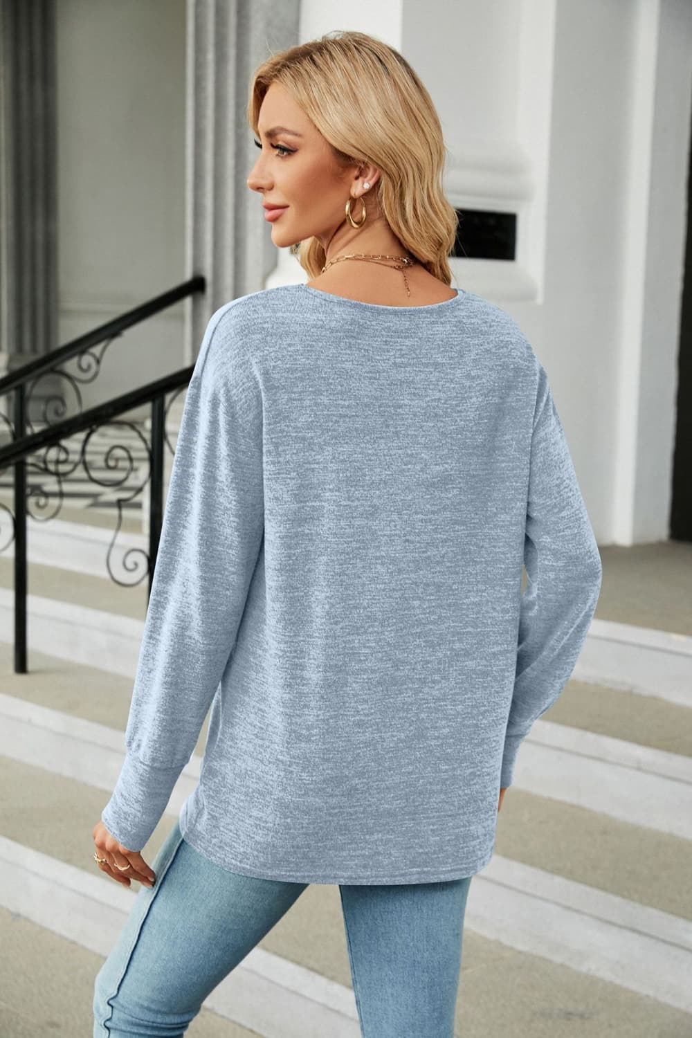 V-Neck Long Sleeve T-Shirt - T-Shirts - Shirts & Tops - 6 - 2024