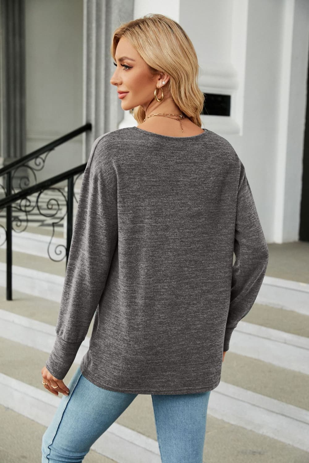 V-Neck Long Sleeve T-Shirt - T-Shirts - Shirts & Tops - 9 - 2024