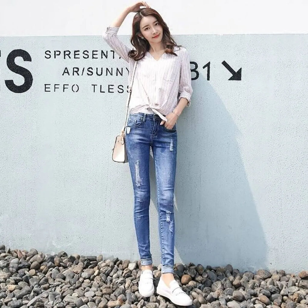 Vintage High Waisted Ripped Jeans - Bottoms - 8