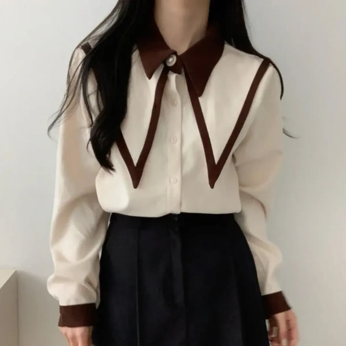 Vintage Peaked Collar Blouse – Elegant Puff Sleeve Button-Up Shirt - T-Shirts - Long - V-neck - Shirt - 3