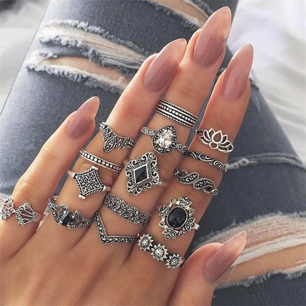 Vintage Rings Set - 6 - Women’s Jewelry - Rings - 21 - 2024