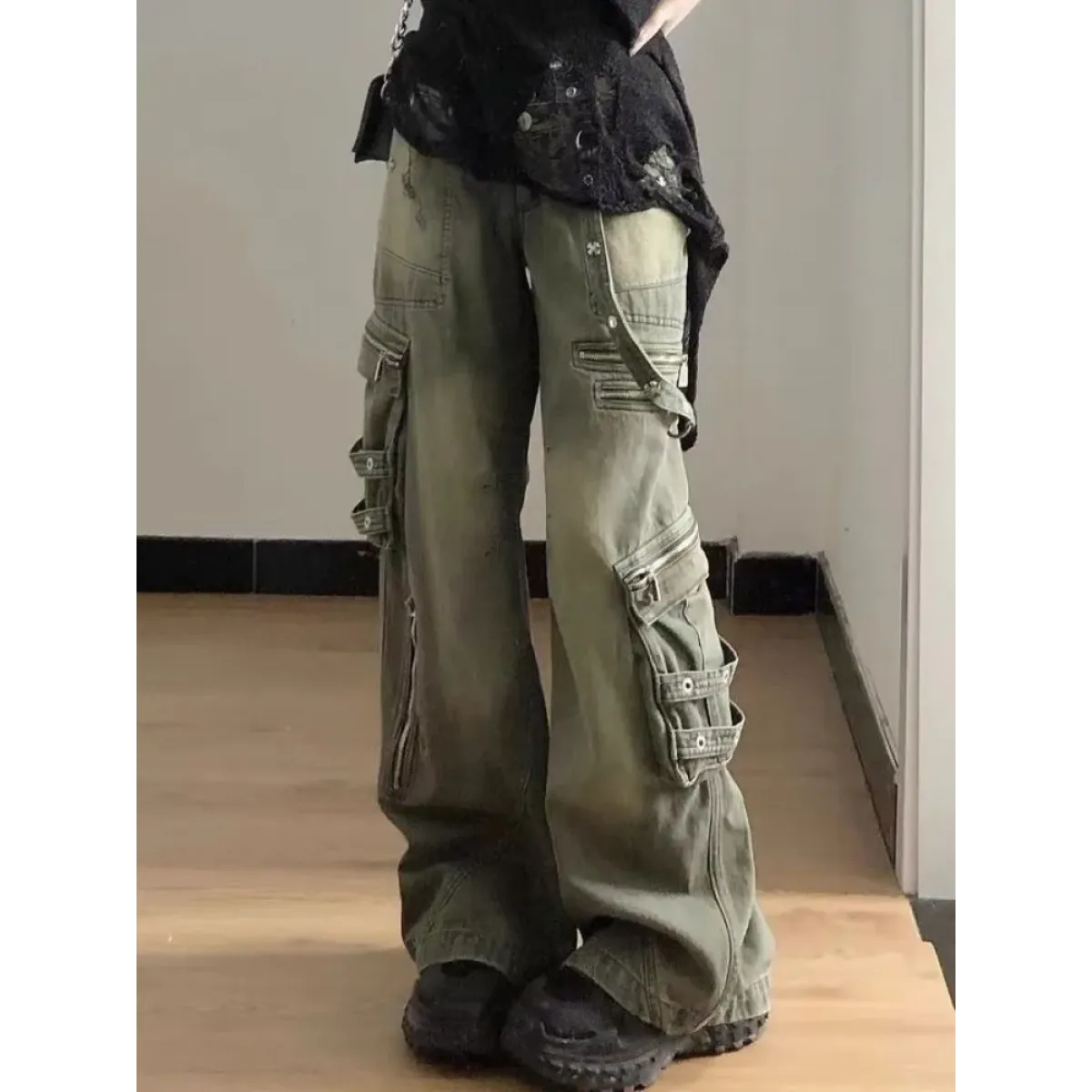 Multi-Zip Wide Leg Cargo Jeans - Bottoms - Jeans - 4