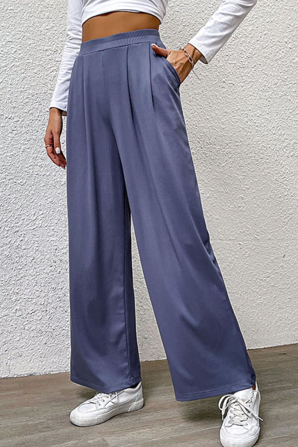 Pleated Detail Wide-Leg Pants with Pockets - Bottoms - Pants - 4 - 2024