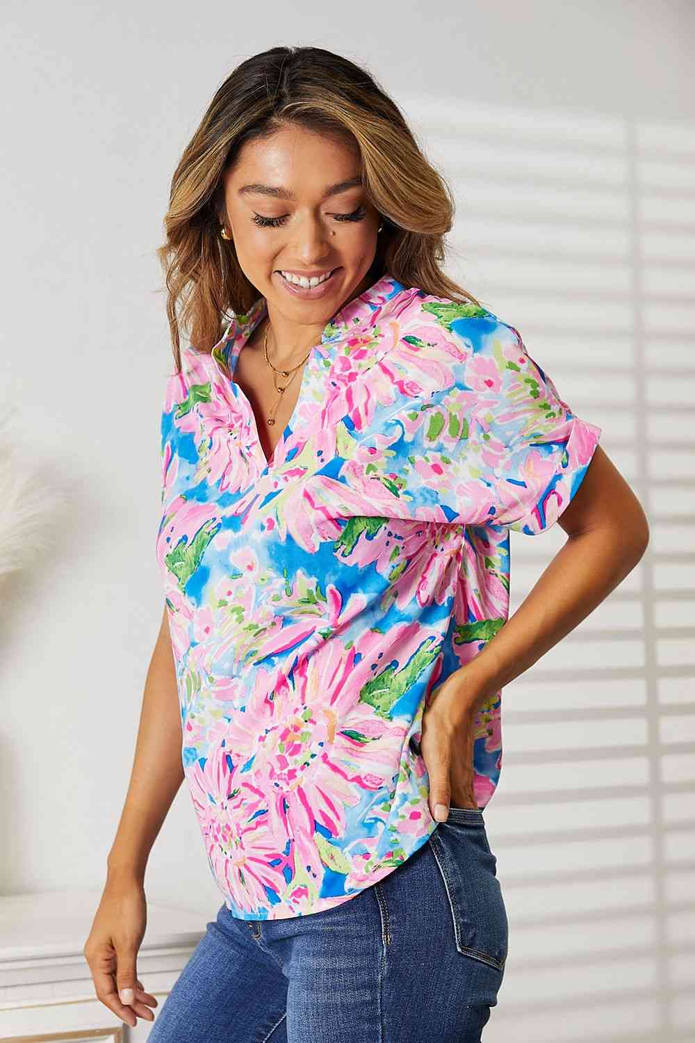Floral Notched Neck Short Sleeve Top - Women’s Clothing & Accessories - Shirts & Tops - 6 - 2024