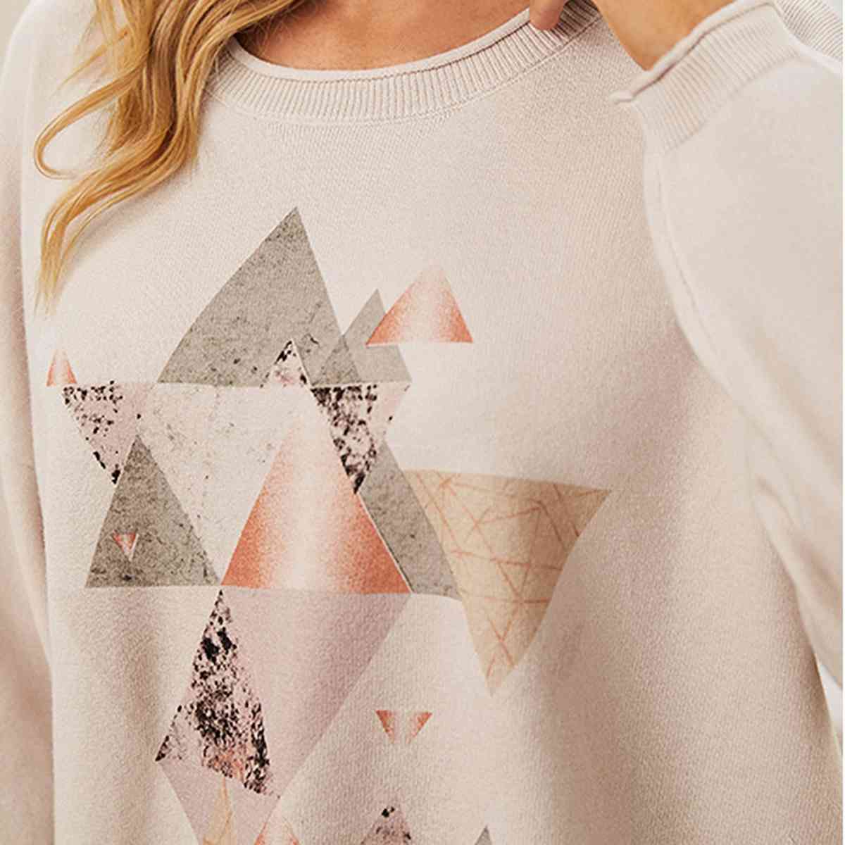 Geometric Graphic Dropped Shoulder Top - Women’s Clothing & Accessories - Shirts & Tops - 5 - 2024