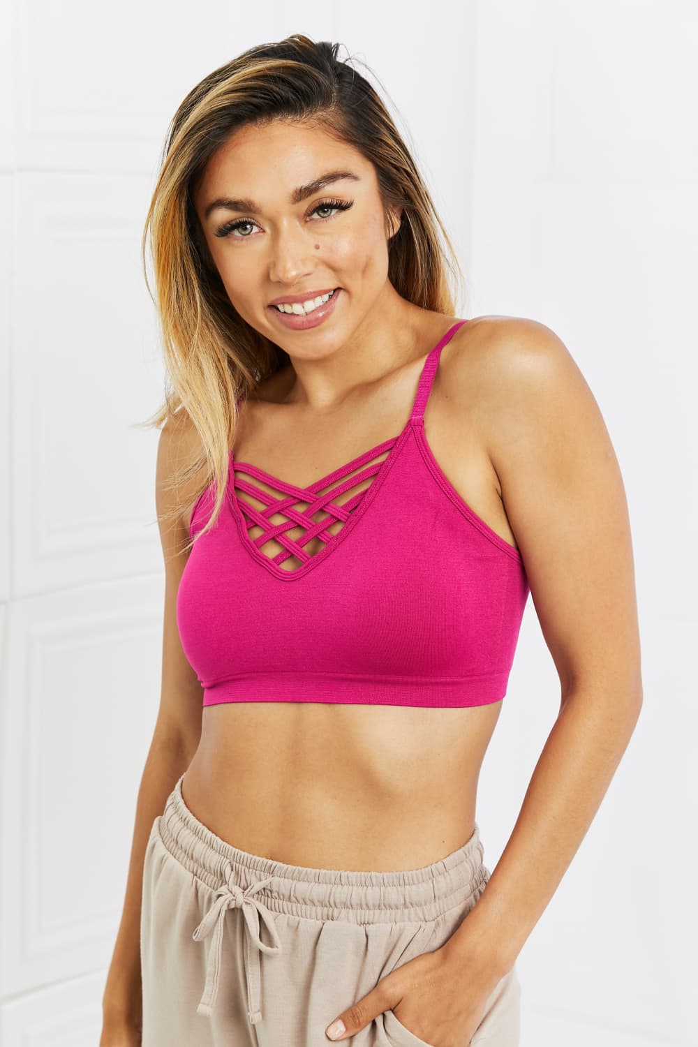 On The Go Full Size Detail Bralette - Women’s Clothing & Accessories - Bras - 6 - 2024