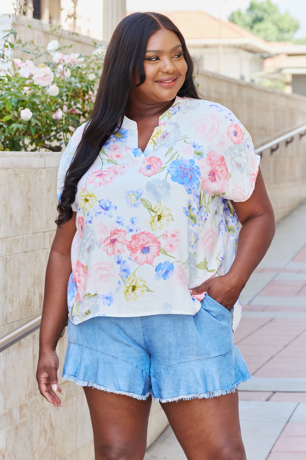 One And Only Full Size Short Sleeve Floral Print Top - Floral / S - Women’s Clothing & Accessories - Shirts & Tops
