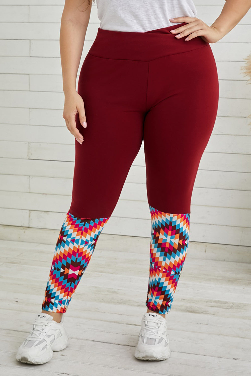 Plus Size Geometric Print High Waist Leggings - Red / 1X - Women’s Clothing & Accessories - Pants - 1 - 2024