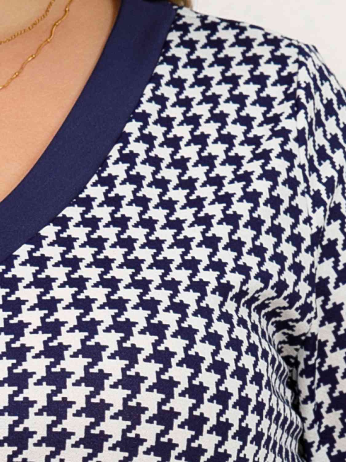 Plus Size Houndstooth V-Neck Long Sleeve Blouse - Women’s Clothing & Accessories - Shirts & Tops - 3 - 2024