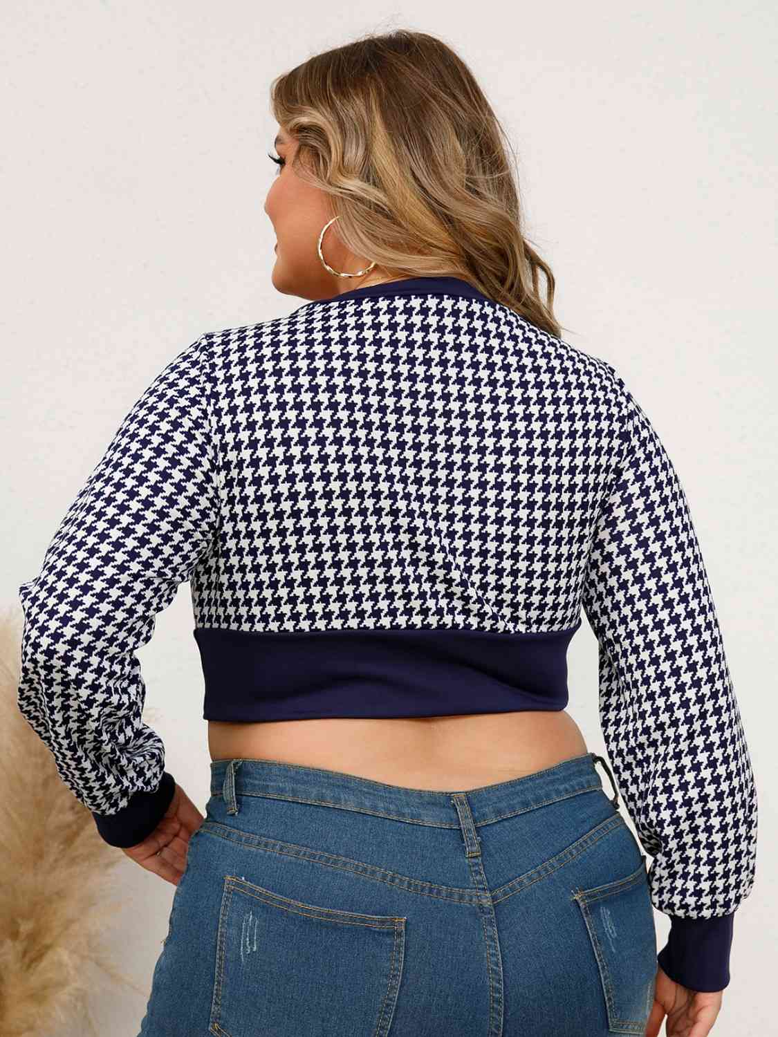 Plus Size Houndstooth V-Neck Long Sleeve Blouse - Women’s Clothing & Accessories - Shirts & Tops - 2 - 2024