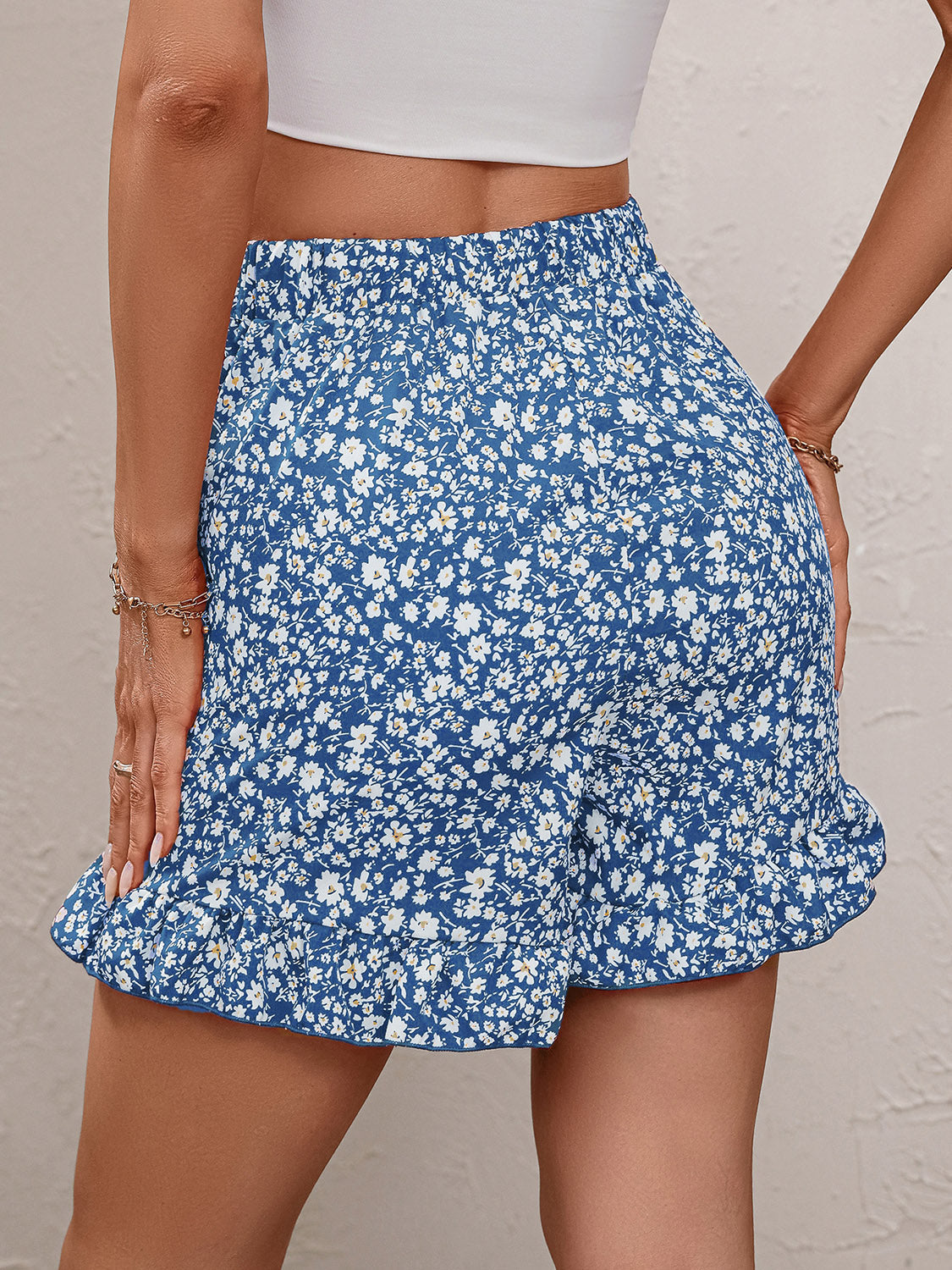 Printed Tie Waist Shorts - Women’s Clothing & Accessories - Shorts - 8 - 2024