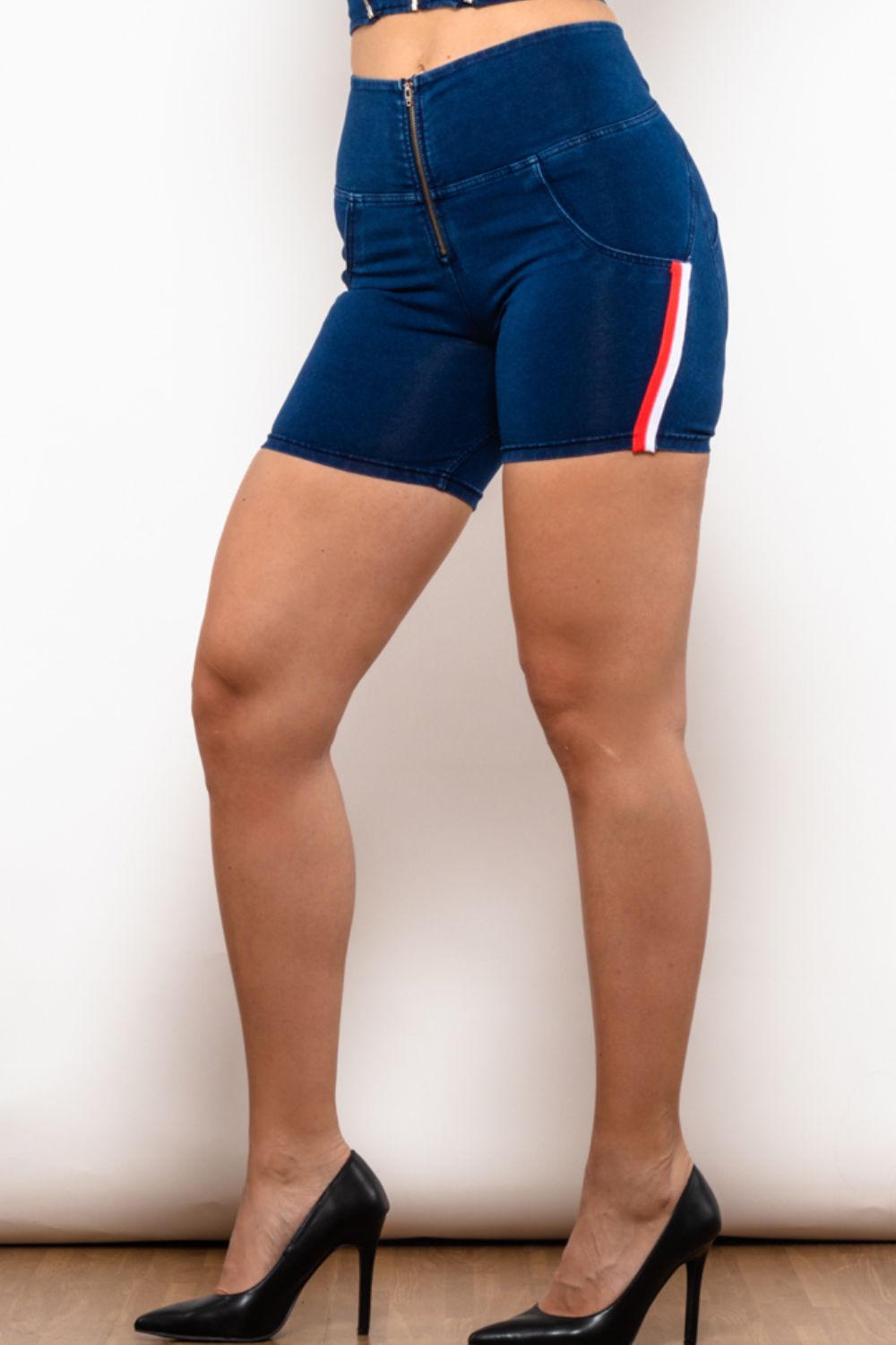 Side Stripe Zip Closure Denim Shorts - Women’s Clothing & Accessories - Shorts - 5 - 2024