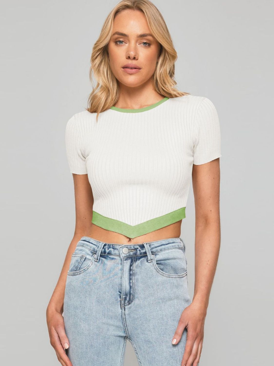 Trim Pointed Hem Ribbed Crop Top - White / S - Women’s Clothing & Accessories - Shirts & Tops - 10 - 2024