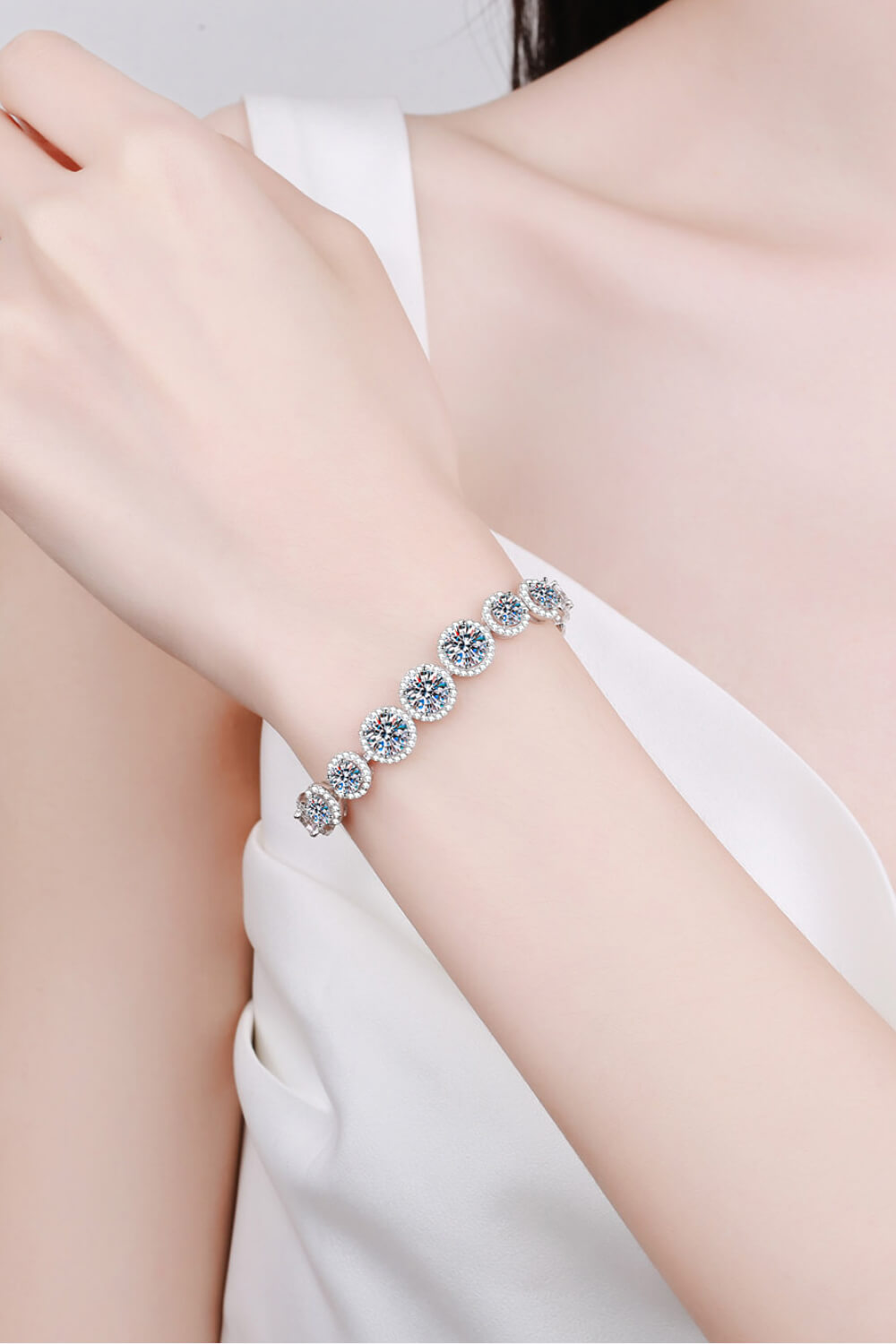 925 Sterling Silver 10.4 Carat Moissanite Bracelet - Silver / One Size - Women’s Jewelry - Bracelets - 2 - 2024