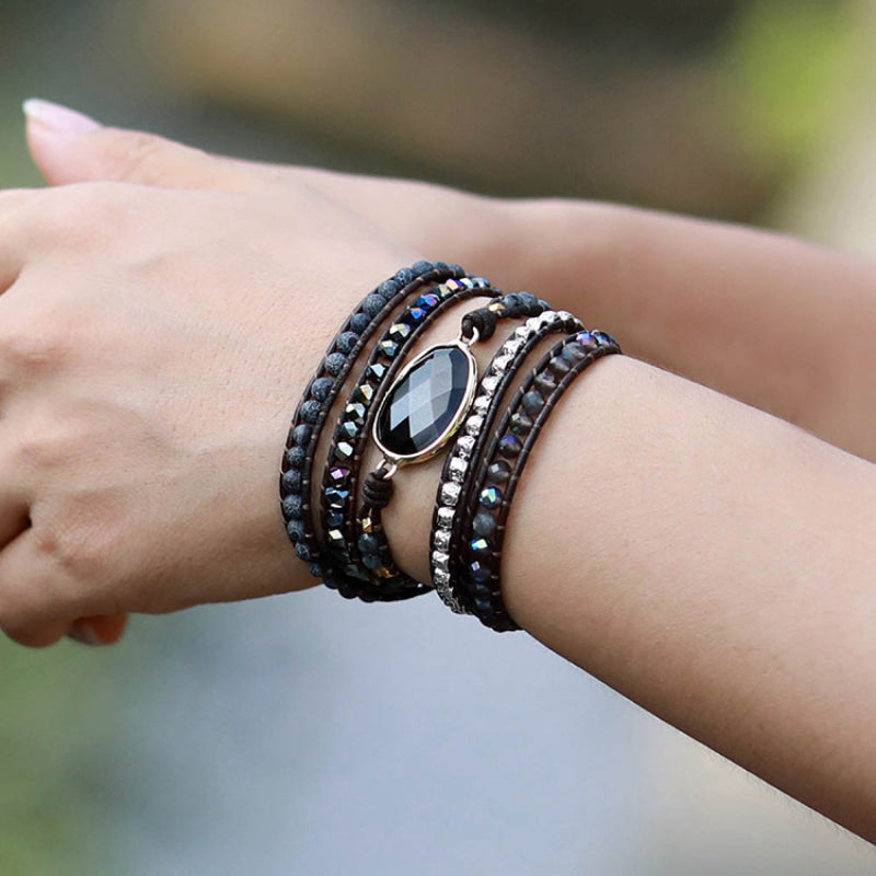 Agate Beaded Bracelet - Black / One Size - Women’s Jewelry - Bracelets - 2 - 2024