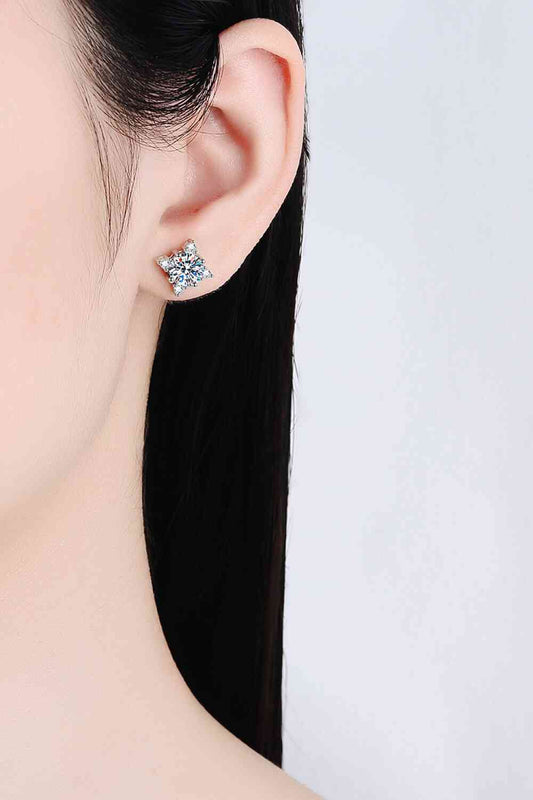 Four Leaf Clover 2 Carat Moissanite Stud Earrings - Silver / One Size - Women’s Jewelry - Earrings - 2 - 2024