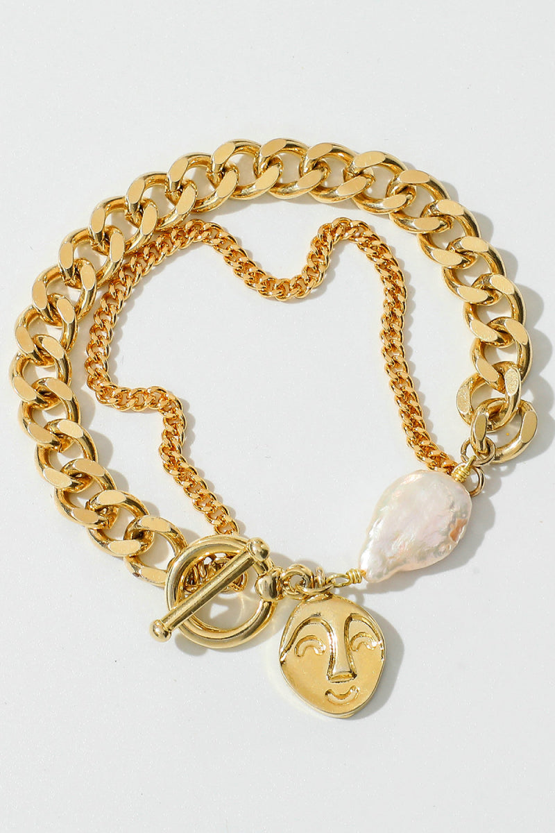 Gold Chain & Pearl Bracelet - Gold / One Size - Women’s Jewelry - Bracelets - 1 - 2024